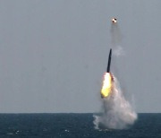우리나라가 독자개발한 SLBM 시험발사 성공