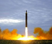 [속보] 합참 "북한, 동해상으로 탄도미사일 2발 발사"