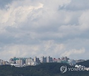 전북 구름 낀 하늘..낮 최고기온 29도