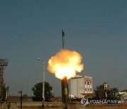 군, '北 보란 듯' 초음속 순항미사일 공개..'최대중량' 탄도탄도