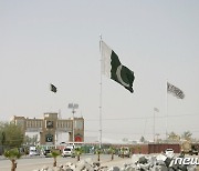 '탈레반 지지' 파키스탄, 미국에 아프간 협력 촉구