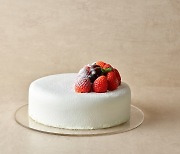 [비즈브리핑] '코로나 추석' 2년째..비대면 선물·집콕에 '호텔 케이크' 불티
