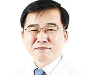 인터뷰 | 김우주 고려대 의대 백신혁신센터장 "복귀보다 복구에 초점을"