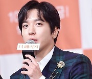 정용화 측 "드라마 '밑도 끝도 없이 너다' 제안만, 확정된 것 없어"(공식)