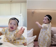 '사업가♥' 최희, 우량아 딸 10개월만에 첫 걸음마 "세발자국 심장 두근"