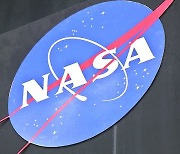 美 NASA, 스페이스X·블루오리진 등과 달착륙선 개발 계약