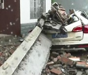 중국 쓰촨성 또 강진..3명 사망 · 7만 명 긴급 대피