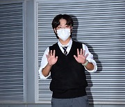 [T포토] 박정민 '교복이 잘 어울려'