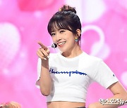 안유진, 코로나19 완치 "퇴소 후 휴식 중" [전문]