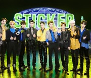 NCT 127, 美 '제임스 코든쇼'에서 신곡 '스티커' 무대 최초 공개