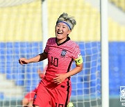 여자축구, 몽골에 12-0 완승..지소연, 차범근 넘어 A매치 최다골