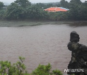 태풍 '찬투' 여파 '물바다된 농경지'