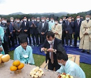 윤석열 후보, 윤신달 장군묘 참배