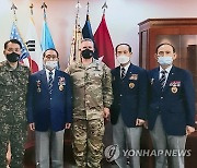 김진호 향군회장, 한미연합사령관 만나 안보현안 논의