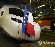 FRANCE SNCF FAST TRAINS