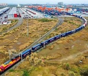 [PRNewswire] 청두 칭바이장에서 출발하는 화물열차, 세계 무역 촉진