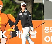 [포토]김해림 '첫 타구는 장타다'