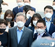 광주 찾은 이재명 "대장동 사업은 국민의힘 게이트" 반박