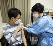 한국, G20 중 코로나 백신 1차 접종률 6위.. 일본 제쳤다