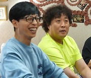유재석, 정준하 '꼬치꼬치' 인터뷰에 "미션 받았냐" 멱살잡이 ('놀면 뭐 하니') [오늘밤TV]