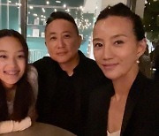 은퇴 후 미국 간 김민, 딸+남편 얼굴 공개..단란한 가족의 밤 공개 "Simple happiness"