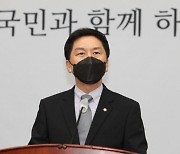 "일대일 맞짱 토론 뜨자" 김기현, 이재명 측 '고발 검토' 경고에 강력 반발