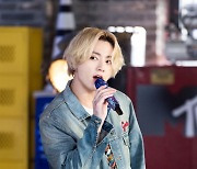 방탄소년단 정국 솔로곡 'Begin' 파라과이 아이튠즈 톱송 1위..32개국 1위 新기록 '막강 음원 파워'