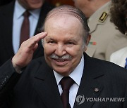 (FILE) ALGERIA PRESIDENT BOUTEFLIKA OBIT