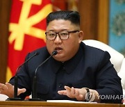 "살 빠진 北 김정은? 대역 썼을 수도?"..日 언론 의혹제기
