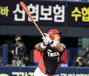 '선제 투런포' 최형우, 14년 연속 10홈런 달성..역대 7번째 [오!쎈 잠실]