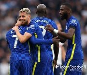 [EPL 리뷰] 'T.실바-캉테-뤼디거 골' 첼시, 토트넘 3-0 완파..'무패+선두'