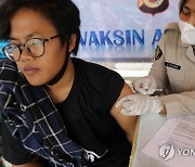 INDONESIA PANDEMIC CORONAVIRUS COVID19 VACCINE