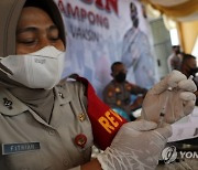 INDONESIA PANDEMIC CORONAVIRUS COVID19 VACCINE