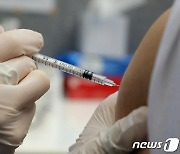 [속보] 靑 "25일부터 영국서 'mRNA 백신' 100만도즈 순차 도입"