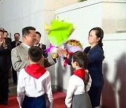 "신동 찾아라"..북한, 유치원 조기 교육 열기