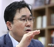 김종민 "대장동 의혹, 철저히 수사해야..잘못하면 대선판 흔들려"