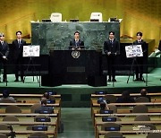 UN 총장도 극찬한 방탄소년단, 대통령 특사 합격점 "무거운 책임감"(종합)