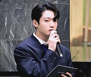 'Nation's Treasure Jungkook' 방탄소년단 정국, 공감·희망 전한 UN특사..전세계+韓실트 1위