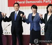 고노, 日자민당 총재 선호도 여론조사서 52%로 단연 선두