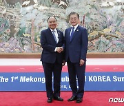 韓-베트남 정상회담..경제협력·한반도·미얀마 정세 논의
