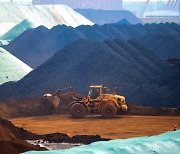 헝다 디폴트 우려에 철광석 가격도 출렁..100달러선 위협