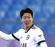 '중거리 원더골' 황의조 시즌 3호골..2경기 연속 득점