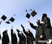 박사학위 졸업자 '역대 최다' 1만6420명..누적 30만명 넘었다