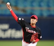 시즌 첫 승 노렸던 KIA 한승혁, '5이닝 1실점' 호투에도 못 웃었다[광주에서]