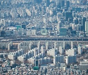 아파트에 매달린 2030, 올들어 서울서 거래된 10채 중 4채 매입