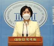'페미니스트 대통령' 정의당 이정미 "성평등 개헌, 남여동수내각"