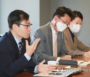 여한구 산업통상교섭부장, 유라시아 그룹 회장 면담