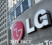 "기술 난제 풀었다" LG엔솔, 상온서 충전되는 전고체 배터리 개발