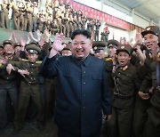 북한 "종전선언 시기상조.. 미 적대정책 철회가 최우선"