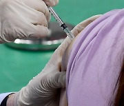 춘천, 백신 2차 접종률 아직 45%..30일까지 예약